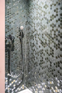 Aqua Pastell Grün Hexagon Glas Mosaikfliese Dusche Innendesign