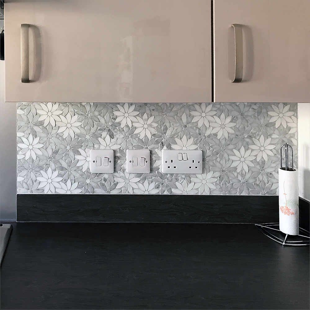 Marmor Fliese Badezimmer Küche Bodenfliesen Dekor Carrara weis