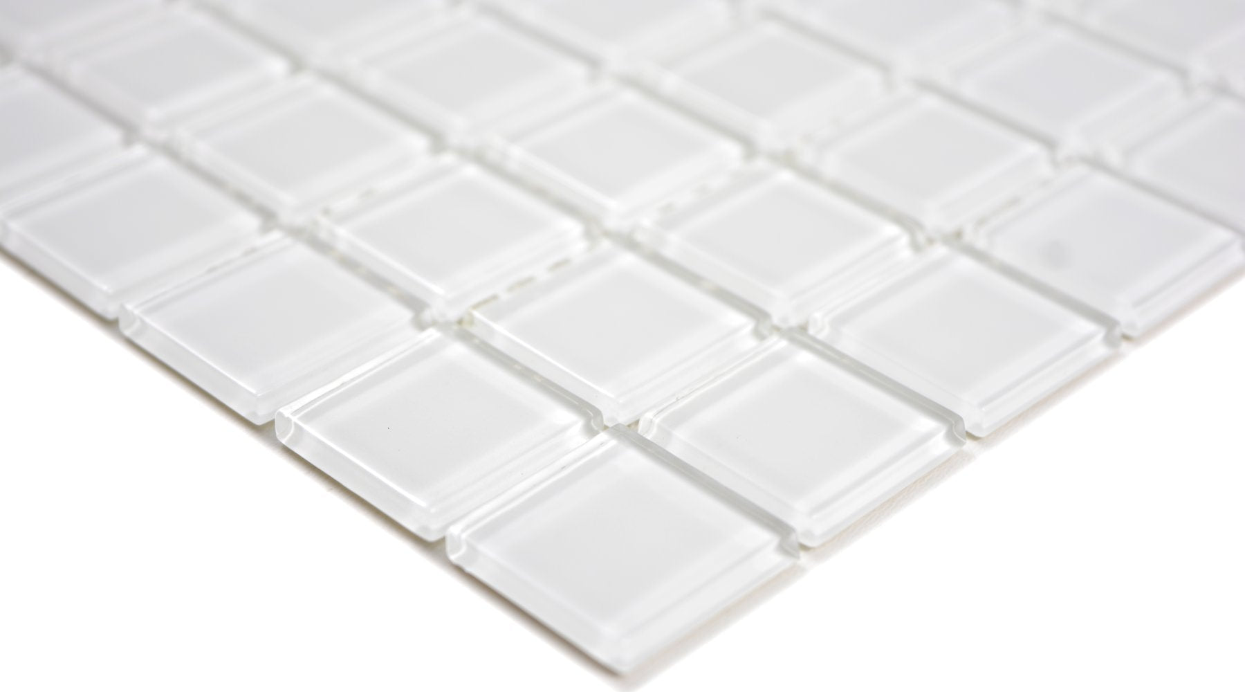 Crystal Arctic Weiss Glas Mosaikfliese 30x30 cm Pool Bad Küche Wand glänzend Aussenbereich