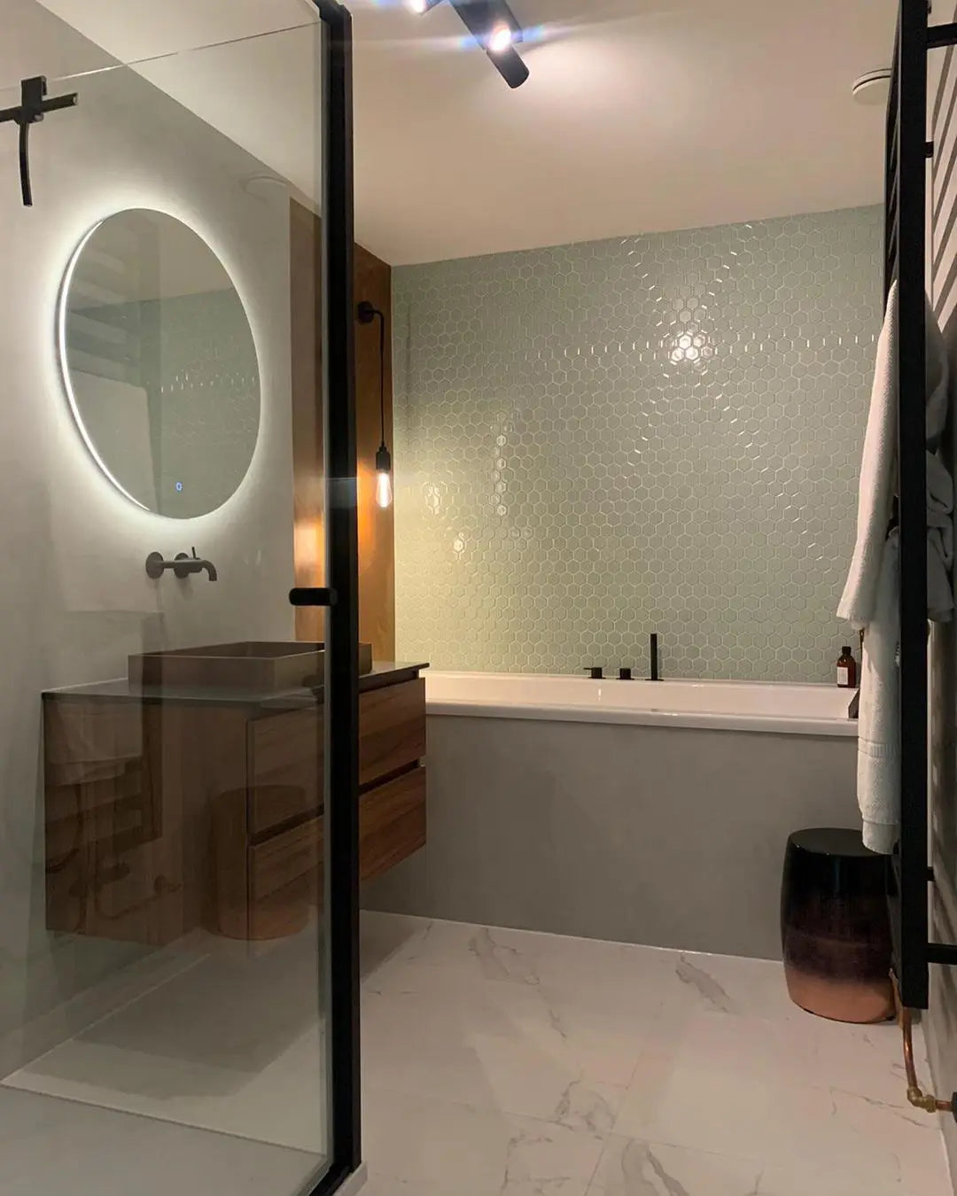 Grün Glanz Porzellan Hexagon Mosaikfliese Dusche Badezimmer