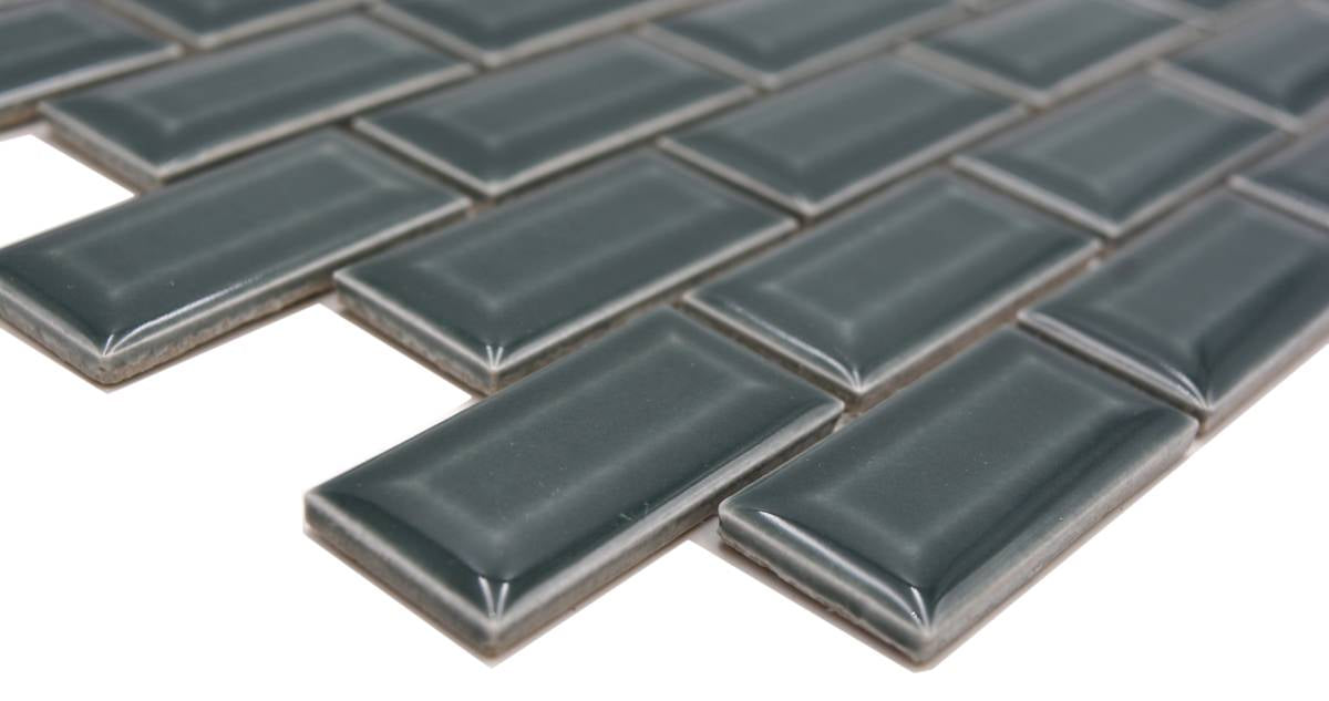 Keramik Fliese Zugersee Smaragdgrün Metro Mosaik Plättli Schweiz