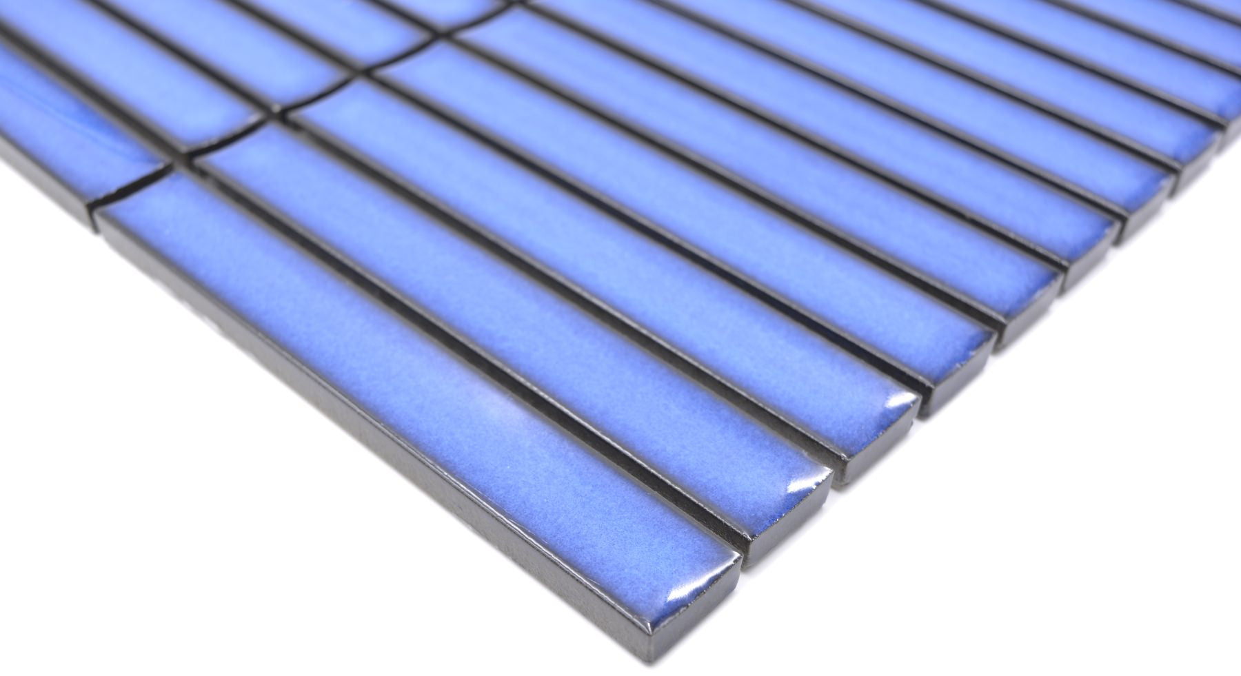 KitKat Skyline Blau Keramik Bambus Mosaikfliese Bad Plättli