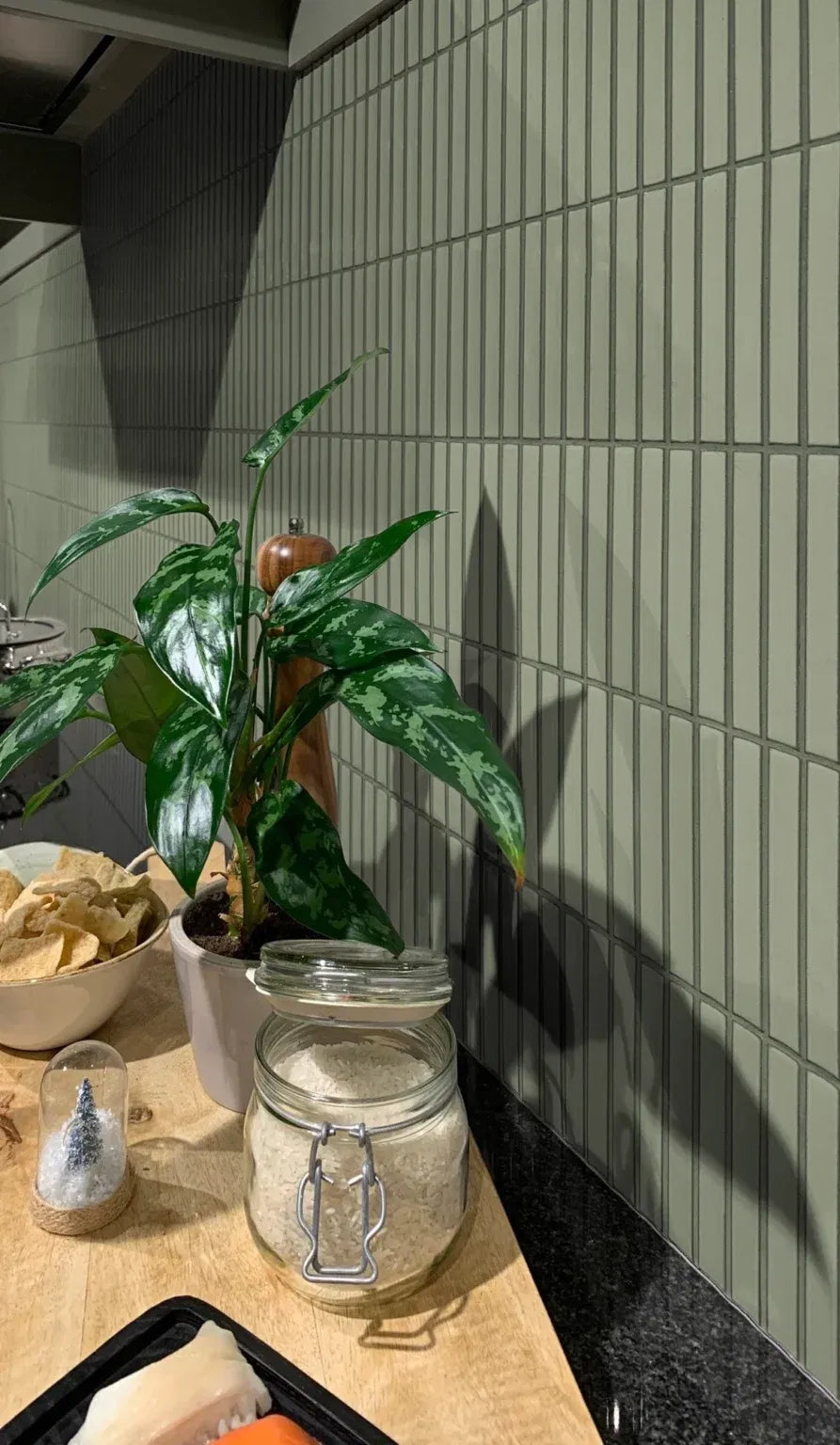 Pastell Grün Matt Kitkat Stick Porzellan Mosaikfliese Wand Plättli Schweiz