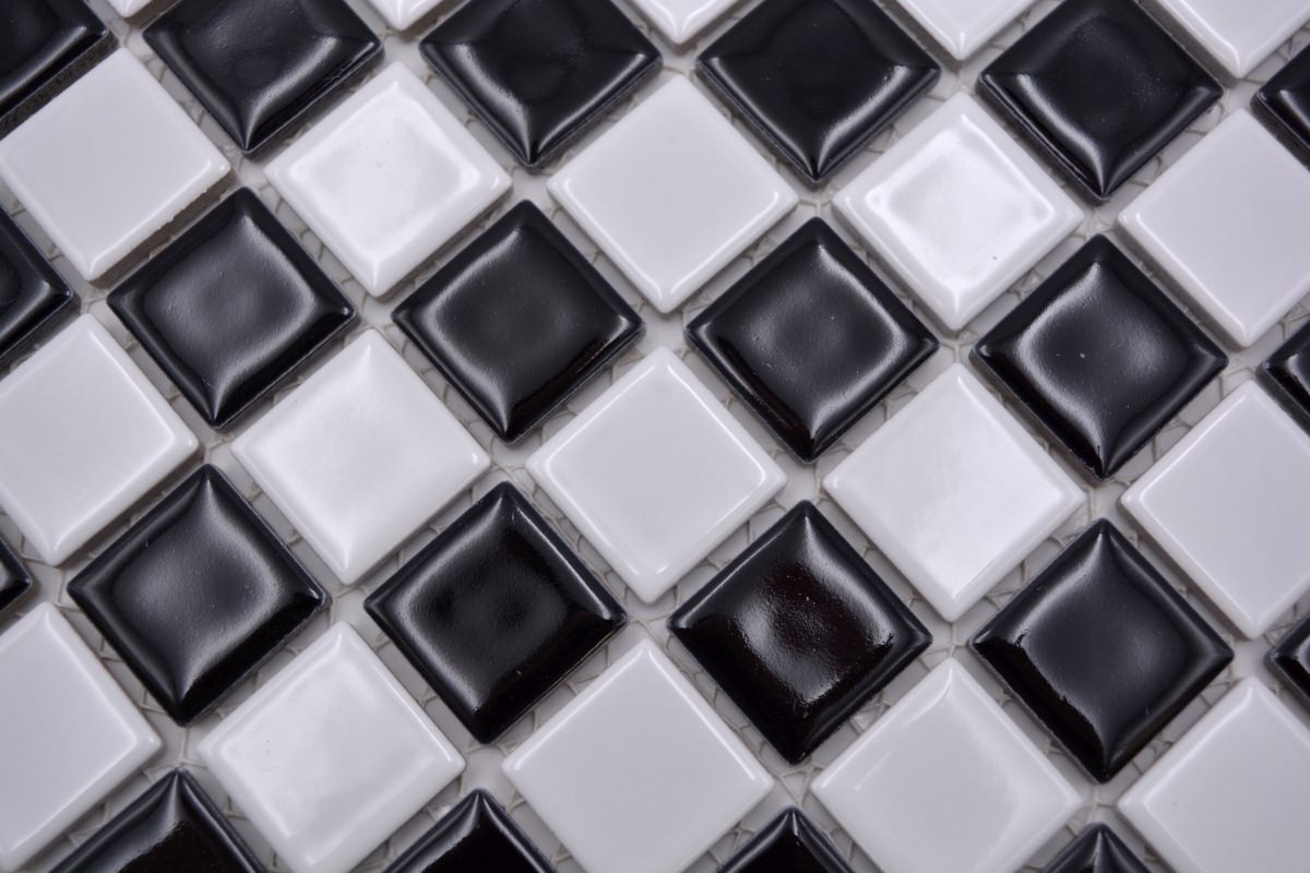 Schwarz Weis Schachbrett Mosaik Fliese