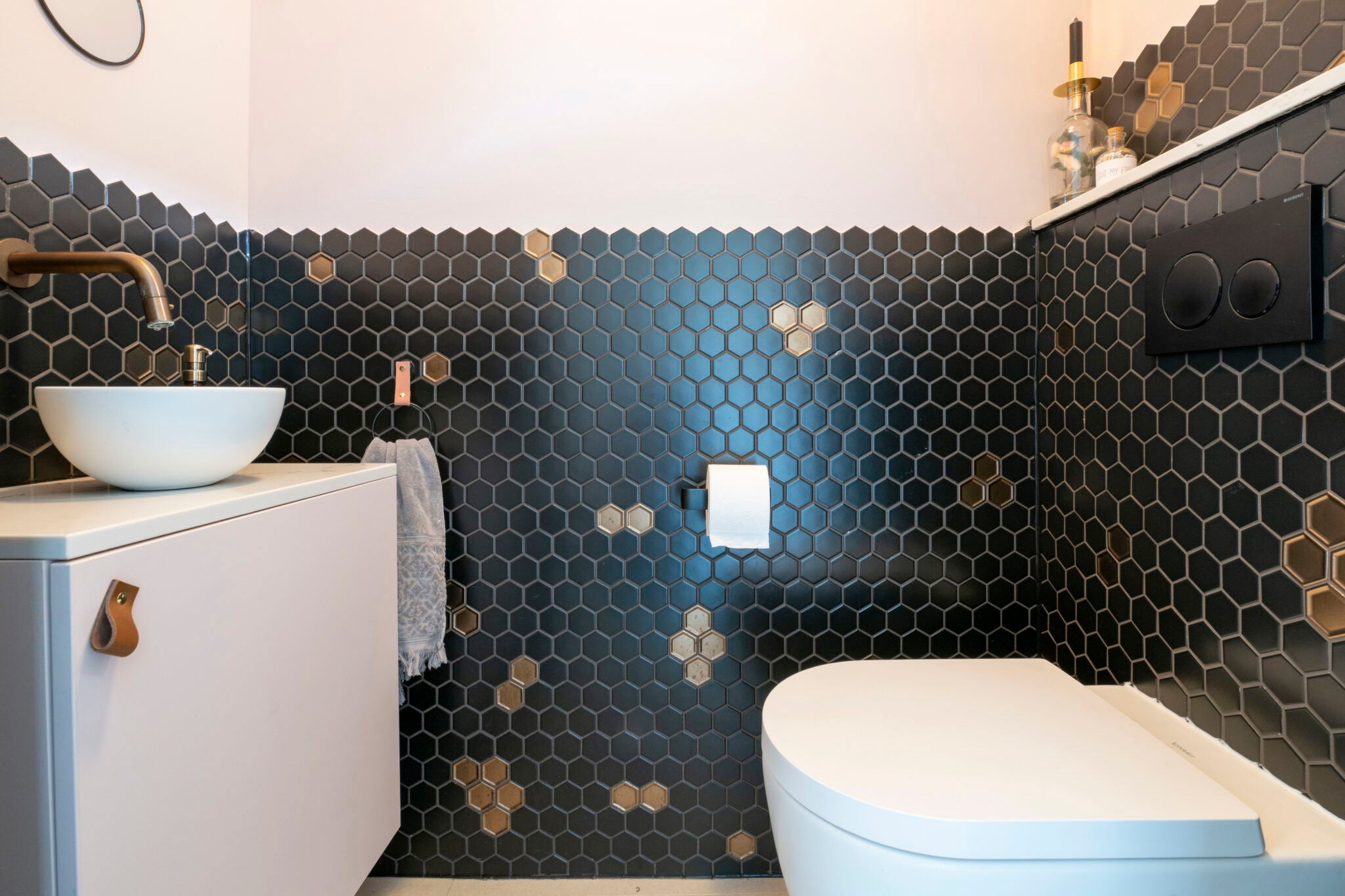 Schwarze Glanz Porzellan Hexagon Mosaikfliese Wand Badezimmer Plättli