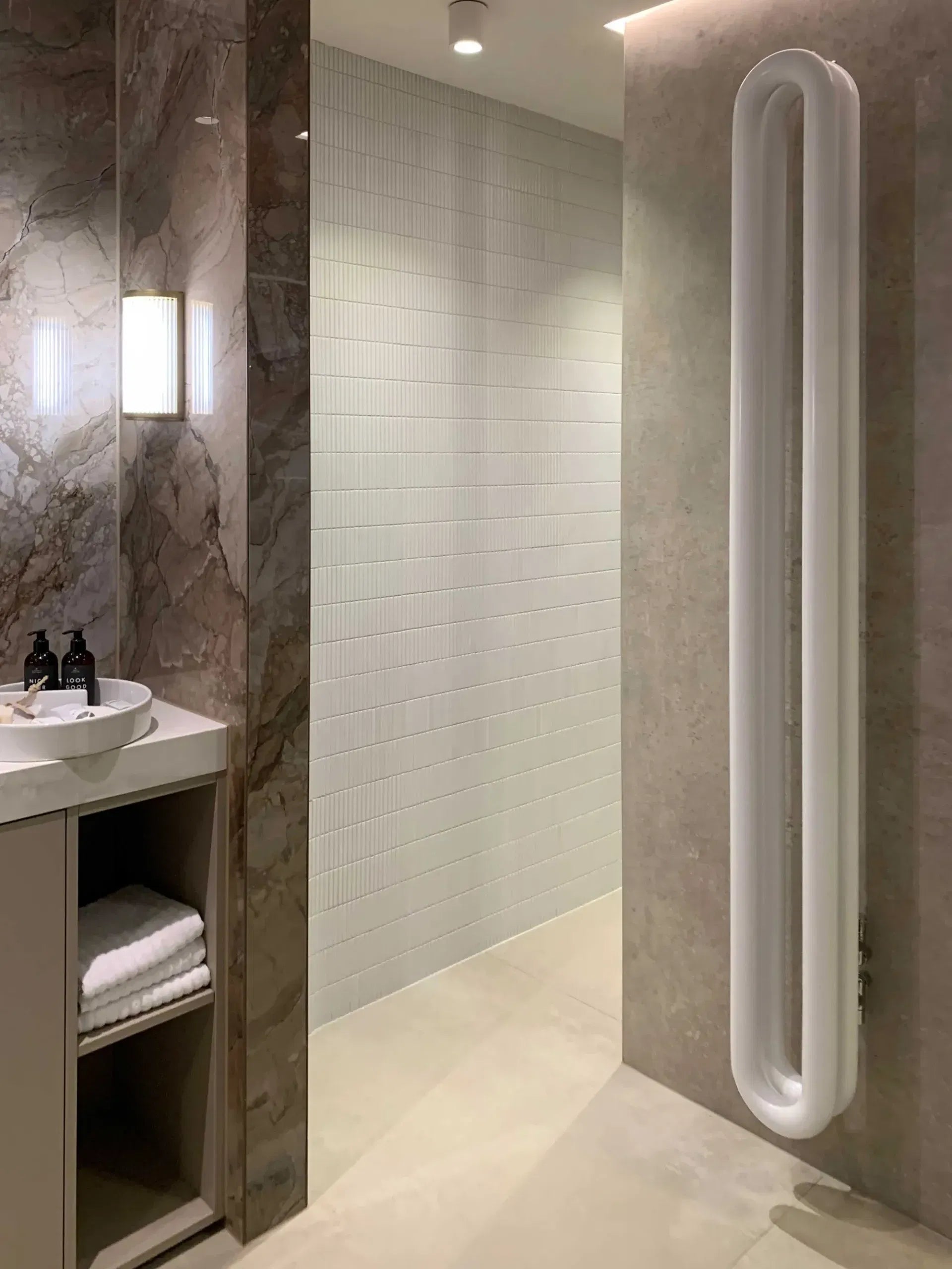 Weiss KitKat Mini Matt Porzellan Mosaikfliese Online Kaufen Schweiz